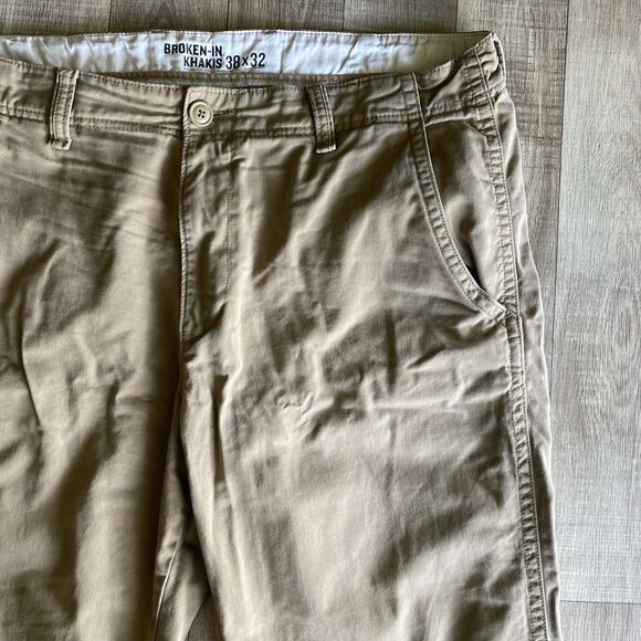 Old Navy Broken-In Khakis Tan Flat Front Pants Mens Size 38x32 - Picture 2 of 8